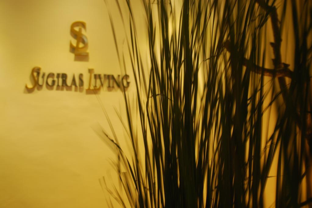 Sugiras Living Hotell Denpasar Eksteriør bilde